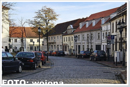 Die Nauener Marktstra&szlig;e. / market-street of Nauen.