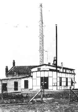 Das Betriebssendehaus von 1910.