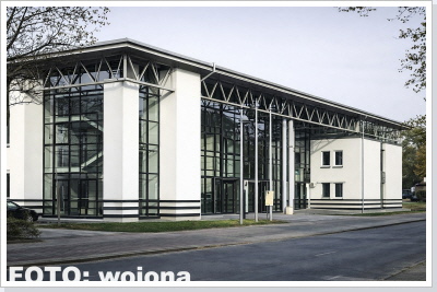 Das neue Nauener Finanzamt./Tax office.