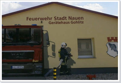 Das hervorragend instandgesetzte Ger&auml;tehaus der Freiwilligen Feuerwehreinheit in Gohlitz.